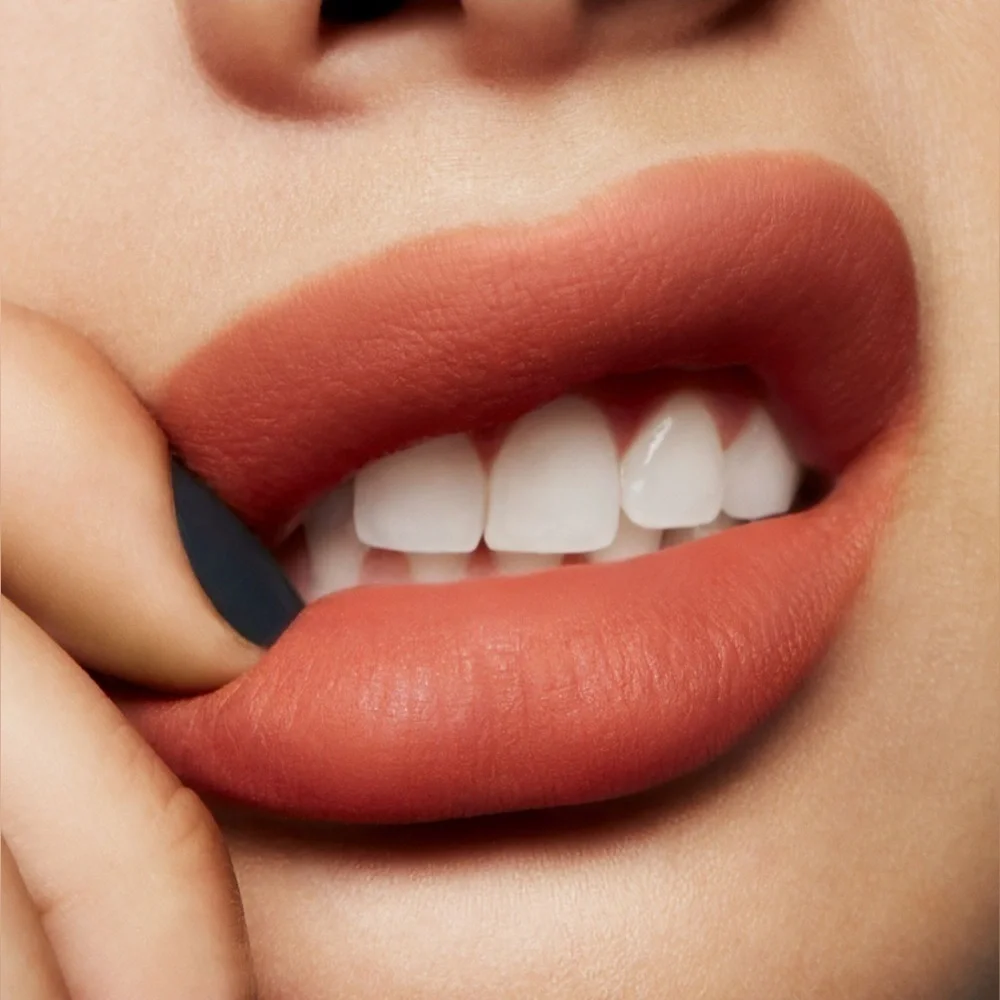MAC x Lisa Powder Kiss Liquid Lipcolor - Sorry Not Sorry